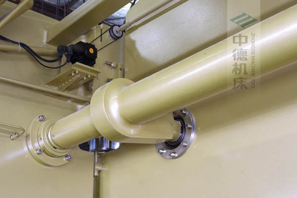 ZDP-20050高精度扭軸同步裝置，采用知名品牌關節軸承，經久耐用.jpg