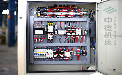 ZDS-1032采用正品電氣元件，穩定耐用壽命長.jpg